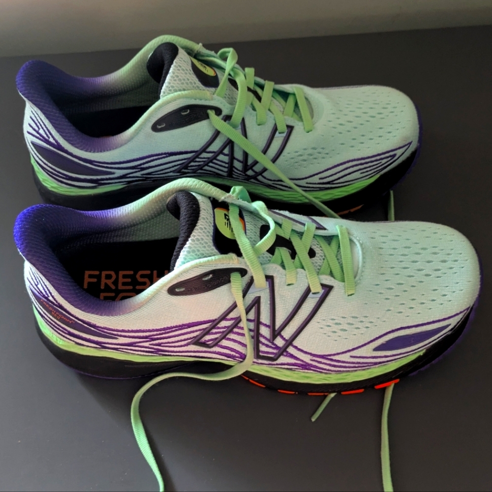 Women's New Balance Fresh Foam Comfort Runners Running Shoes Glow in…